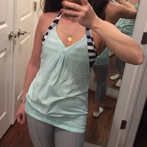 Lululemon athletic top size 4